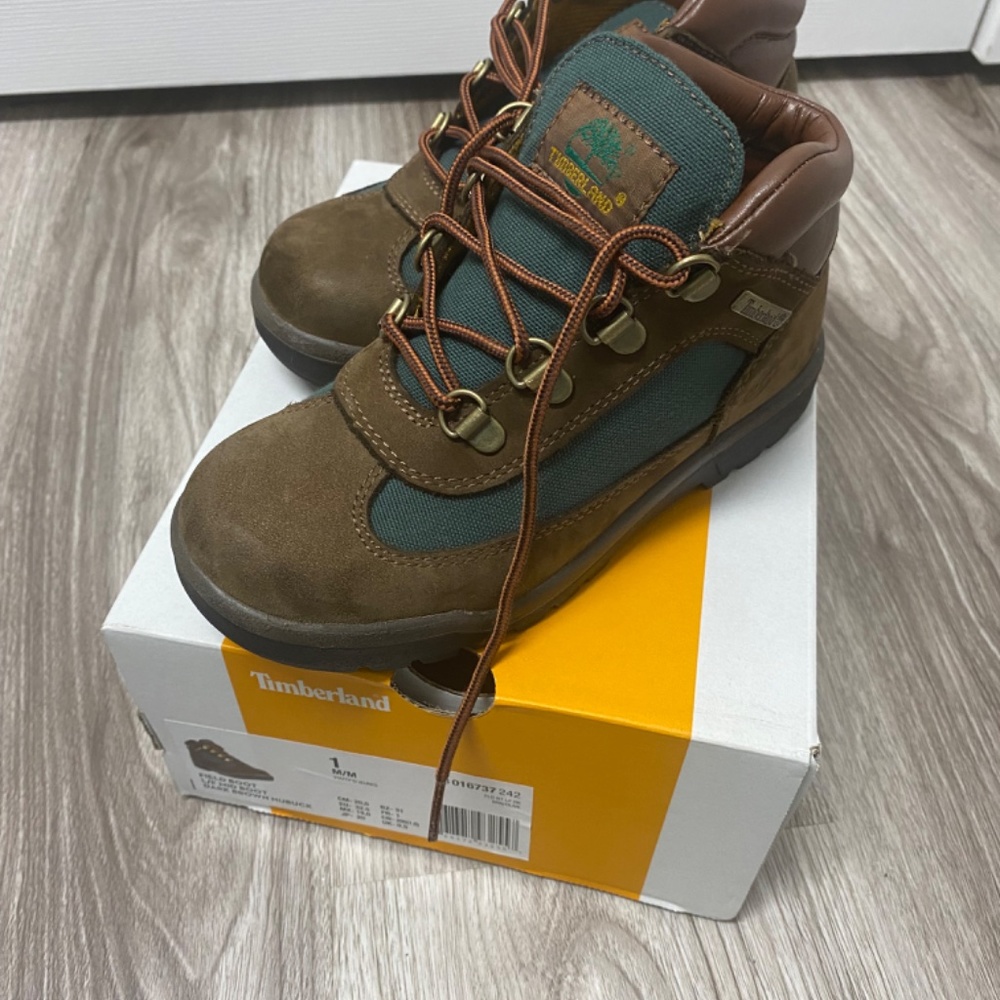 Timberlands - Picture 2 of 5